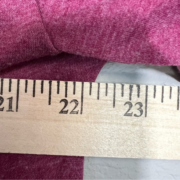 Heathered Burgundy Crew Neck T-Shirt Kelce swift era - Picture 2 of 5